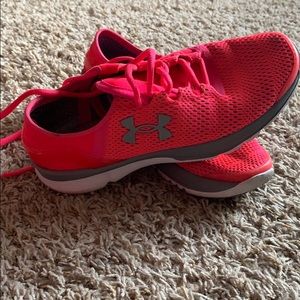 Women’s Under Armour Speedform Shoes Neon Pink 7.5
